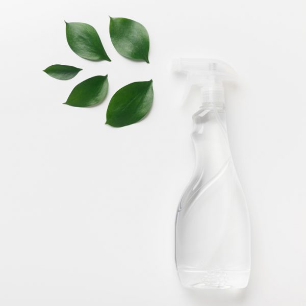 spray-for-eco-friendly-natural-cleaning-white-back-6Z39JQQ